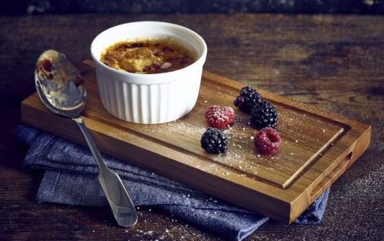 Acacia Wood Serving Board GN1/4 26.5 x 16 x 2cm
