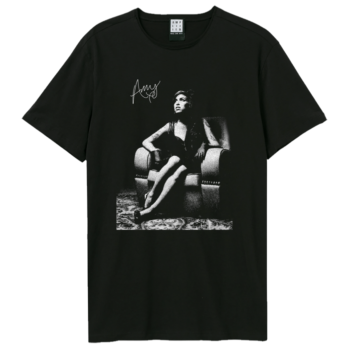 Amy Winehouse Unisex T-shirt - Queen Of Camden T-Shirt Amplified