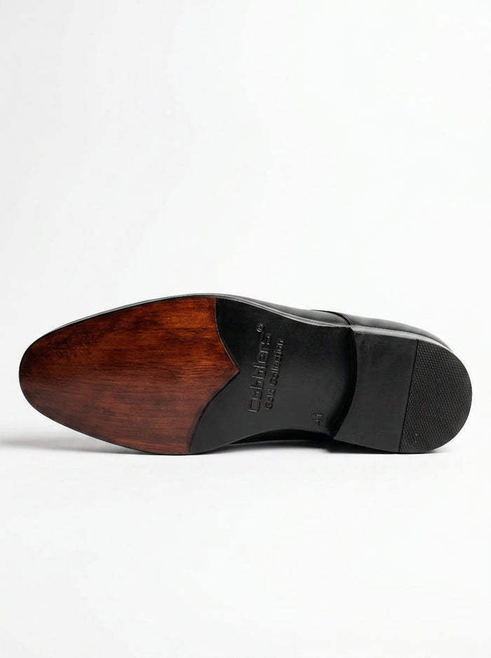 D02P Black