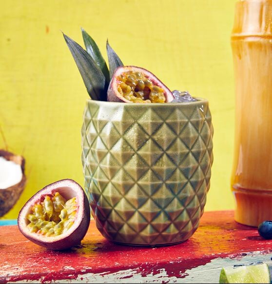 Genware Pineapple Tiki Mug 40cl / 14oz (Box Of 4)