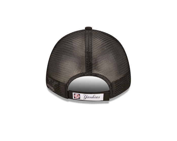 NEW ERA New York Yankees Home Field Black 9FORTY A-Frame Trucker Cap