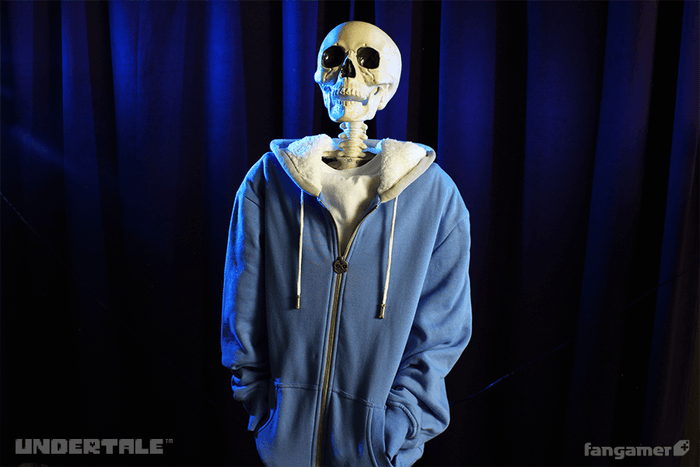 Sans Hoodie