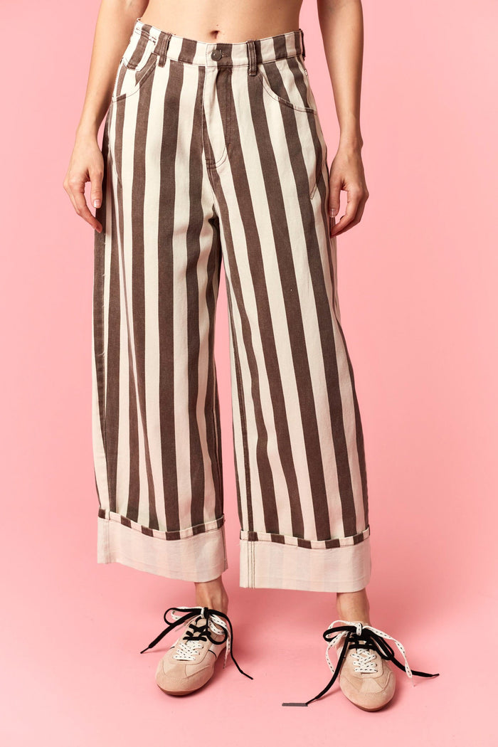 Stripe Rolled Up Barrel Printed Jeans