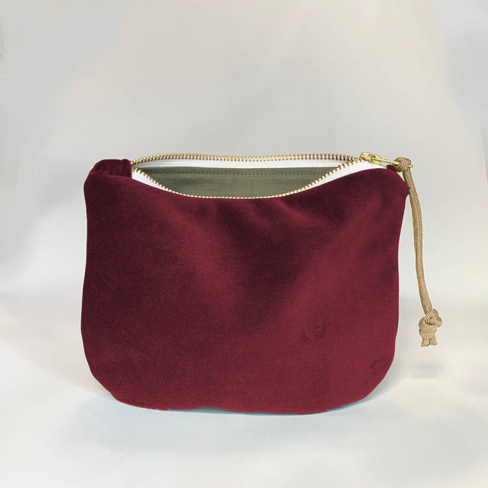 velvet pouch (machine washable!)