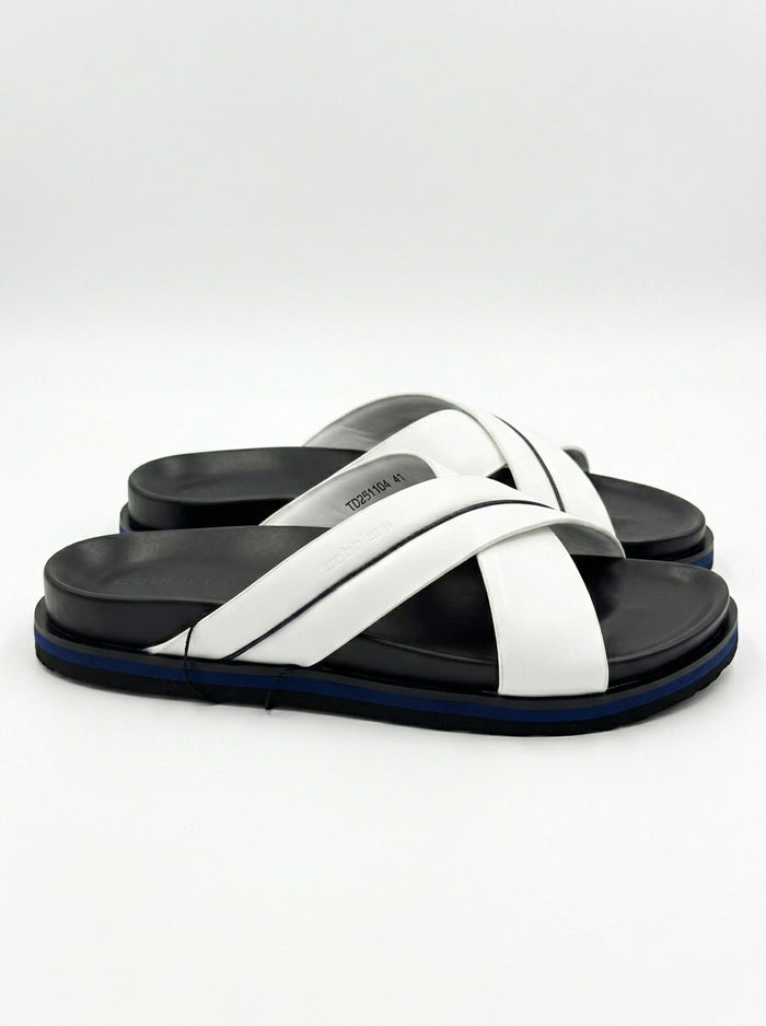 White TD2511104